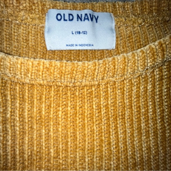 Old Navy Ribbed Sweater - Picture 2 of 3